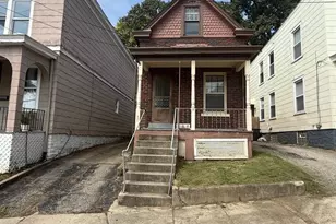 4321 Hays Ave, Cincinnati, OH 45223 - Photo 1