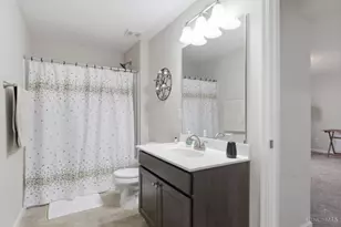 5229 Lower Lake Dr, Union Township, OH 45150 - Photo 31