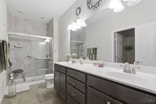 5229 Lower Lake Dr, Union Township, OH 45150 - Photo 23