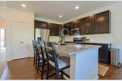 5356 Renaissance Park Drive, Middletown, OH 45005 - Photo 13