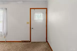 731 Crestview Dr, Wilmington, OH 45177 - Photo 15
