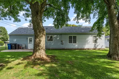 731 Crestview Drive, Wilmington, OH 45177 - Photo 5