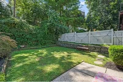 991 Paradrome Street #13, Cincinnati, OH 45202 - Photo 23