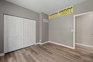 991 Paradrome St, Cincinnati, OH 45202 - Photo 21