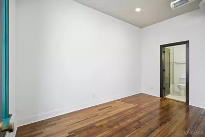 607 Main Street #11, Cincinnati, OH 45202 - Photo 3
