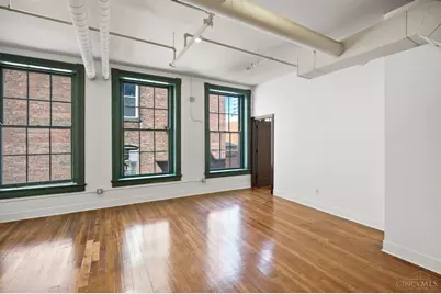 607 Main Street #11, Cincinnati, OH 45202 - Photo 17