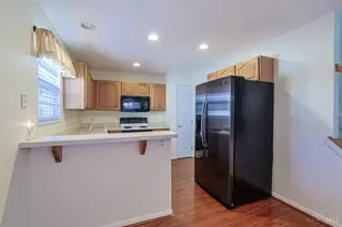 1019 Weeping Willow Ln, Hamilton Township, OH 45039 - Photo 11