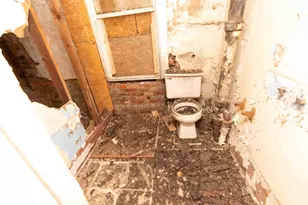 1575 Tremont St, Cincinnati, OH 45214 - Photo 11