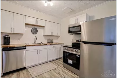 3065 Aquadale Lane, Cincinnati, OH 45211 - Photo 13
