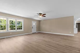647 E Mt Pleasant Rd, Liberty Township, OH 45177 - Photo 7