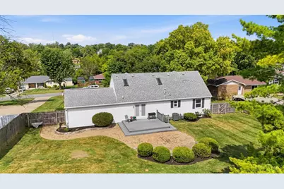 7297 Birchwood Drive, West Chester, OH 45069 - Photo 3