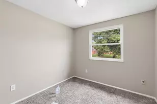 11657 Pippin Rd, Cincinnati, OH 45231 - Photo 5