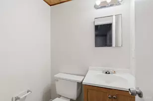 11657 Pippin Rd, Cincinnati, OH 45231 - Photo 9
