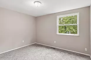 11657 Pippin Rd, Cincinnati, OH 45231 - Photo 3