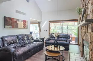 205 Droxford Ct, Springdale, OH 45246 - Photo 9