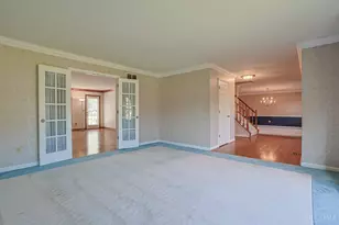 11715 Kemper Woods Dr, Symmes Township, OH 45249 - Photo 7