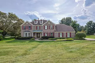11715 Kemper Woods Dr, Symmes Township, OH 45249 - Photo 1