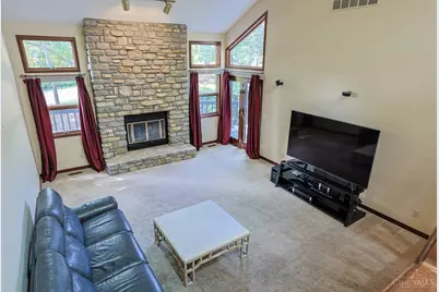 116 Bentwood Court, Blue Ash, OH 45241 - Photo 5