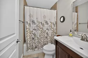 818 Forest Acres Dr, Anderson Township, OH 45255 - Photo 61