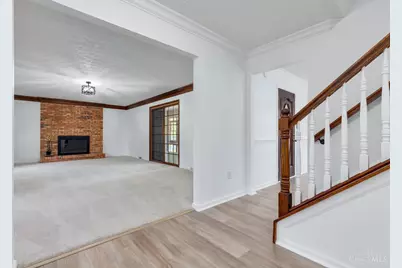 558 Lang Road, Union Township, OH 45244 - Photo 5