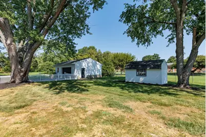 558 Lang Road, Union Township, OH 45244 - Photo 39