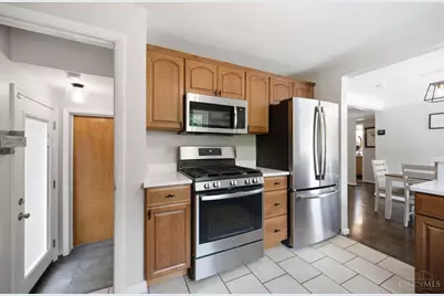 4570 Hunt Road, Blue Ash, OH 45242 - Photo 17