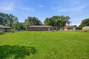 8415 Hoover Ct, Madison Township, OH 45042 - Photo 21