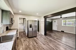 8415 Hoover Ct, Madison Township, OH 45042 - Photo 9