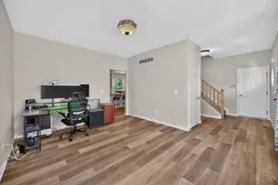 1206 E Glen Echo Ln, Miami Township, OH 45140 - Photo 7