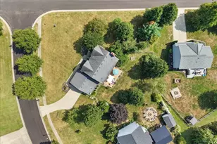 939 Airymeadows Dr, Hamilton Township, OH 45039 - Photo 39
