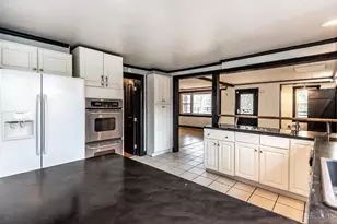 5654 Wilmington Rd, Washington Township, OH 45054 - Photo 13