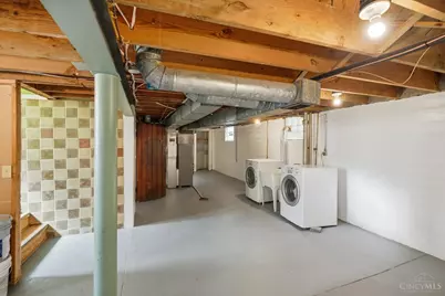 3320 N Sterling Way, Cincinnati, OH 45209 - Photo 27