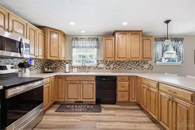 4977 Francisview Drive, Delhi Township, OH 45238 - Photo 9