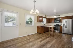 1224 Cadillac Dr, Hamilton, OH 45013 - Photo 9