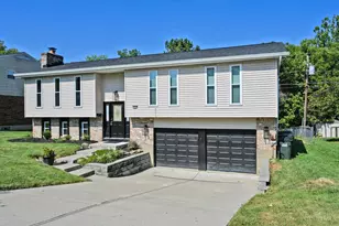 11931 Blackhawk Cir, Springfield Township, OH 45240 - Photo 3