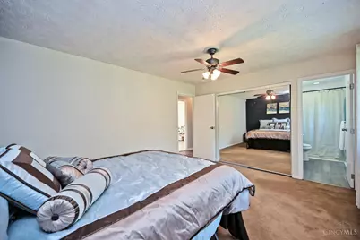 11931 Blackhawk Circle, Springfield Township, OH 45240 - Photo 23