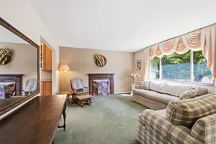5580 Seville Ct, Green Township, OH 45247 - Photo 5