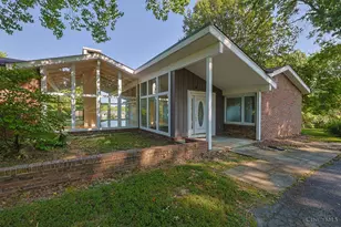 8505 Fox Cub Ln, Indian Hill, OH 45243 - Photo 5