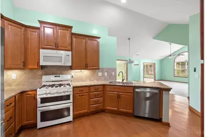 1169 Lahinch Lane, Union Township, OH 45102 - Photo 15