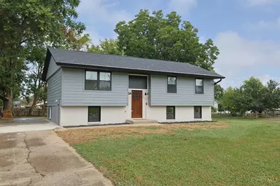 1492 Rolling Knoll Drive, Goshen, OH 45140 - Photo 1