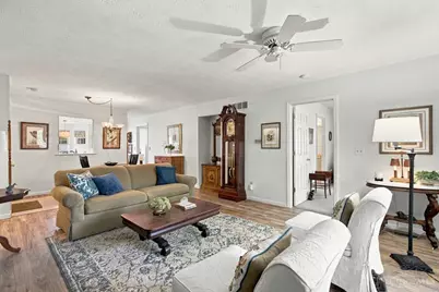 5471 Asbury Lake Drive #18, Green Township, OH 45247 - Photo 3