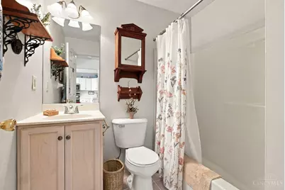 5471 Asbury Lake Drive #18, Green Township, OH 45247 - Photo 27