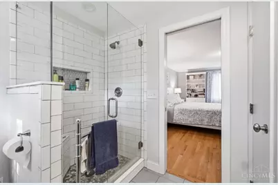 3837 Oak Street, Mariemont, OH 45227 - Photo 33