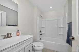3205 Travertine Ct, Fairfield Township, OH 45011 - Photo 11