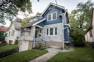 3126 Kinmont St, Cincinnati, OH 45208 - Photo 1