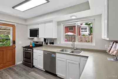 2922 Lawndale Avenue, Cincinnati, OH 45212 - Photo 15