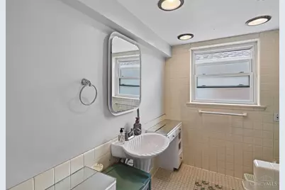 2922 Lawndale Avenue, Cincinnati, OH 45212 - Photo 25