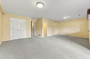 21 Iron Woods Dr, Cincinnati, OH 45239 - Photo 39