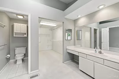 21 Iron Woods Drive, Cincinnati, OH 45239 - Photo 27