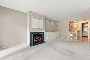 21 Iron Woods Dr, Cincinnati, OH 45239 - Photo 9
